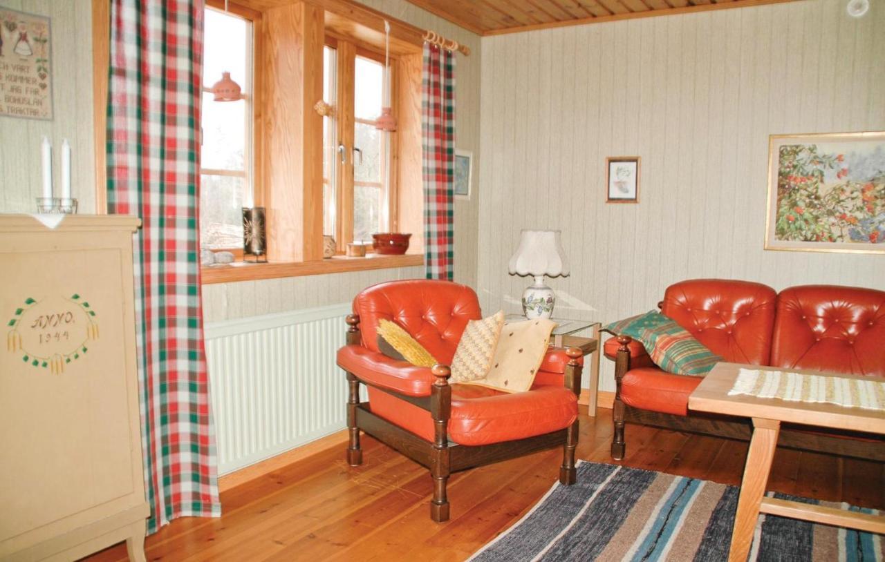 Cozy Home In Uddevalla With Wifi Häljebol Exteriör bild