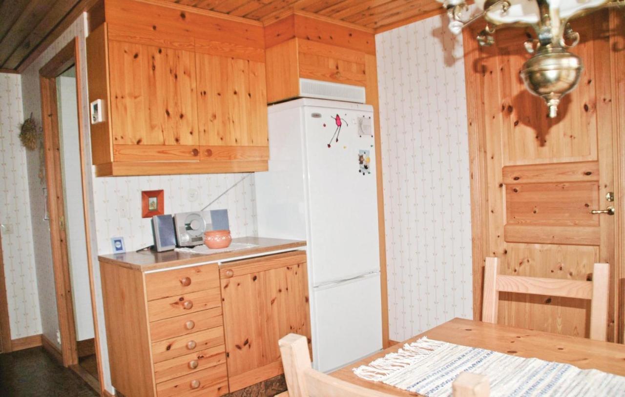 Cozy Home In Uddevalla With Wifi Häljebol Exteriör bild