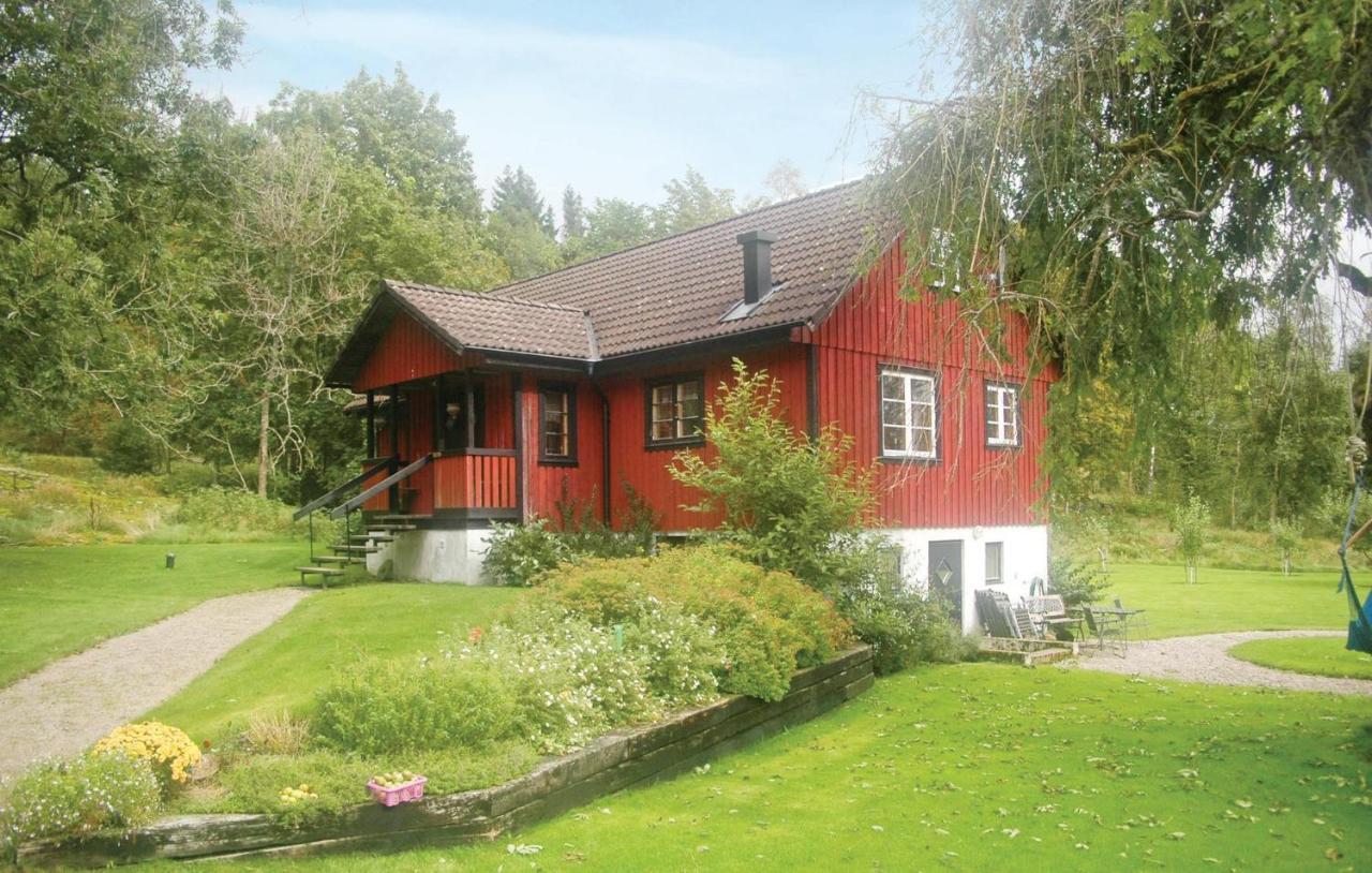 Cozy Home In Uddevalla With Wifi Häljebol Exteriör bild